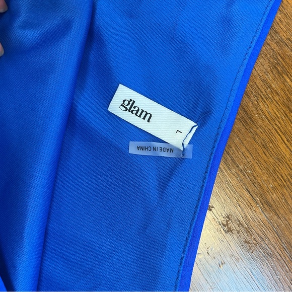 Glam Crop Top - Picture 2 of 4